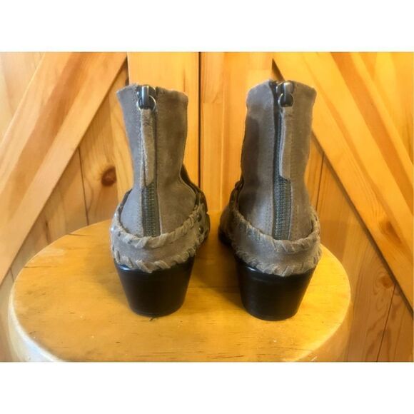 VINTAGE 7 Alameda Gray Suede Leather Western Boho Harness Ankle Boots Booties 6. - Picture 4 of 6
